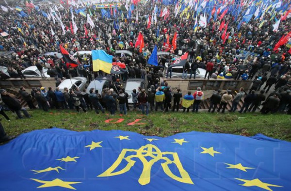 В Москве Евромайдан ликвидировали за считанные минуты. ВИДЕО