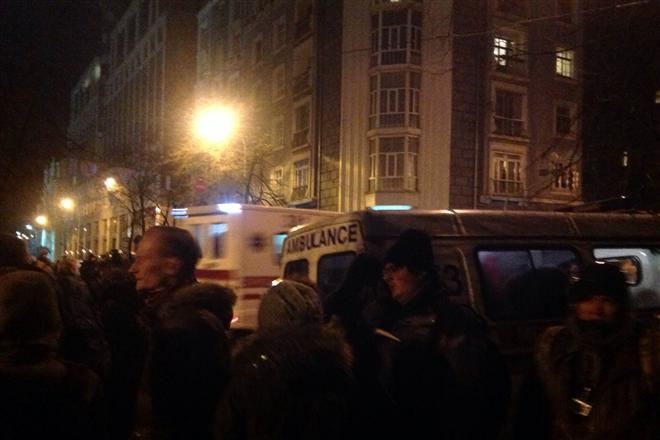 Вчера отпустили еще одного активиста, задержанного во время беспорядков на Банковой