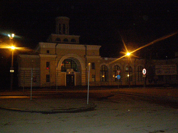 В Бердичеве задержали анонима, сообщившего о минировании железнодорожного вокзала