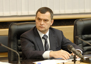Захарченко обвинил праворадикальные группировки в организации провокаций