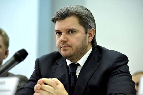 Экс-министр энергетики и угольной промышленности Украины Эдуард Ставицкий объявлен в розыск