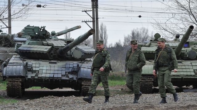 Украина не оставит свою военную технику в Крыму