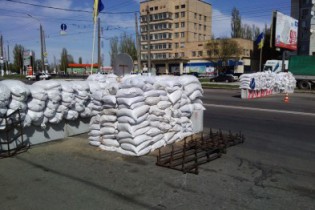 В Славянске ликвидированы еще три незаконных блокпоста