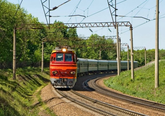 В Донецке вооруженные люди захватили управление железной дороги