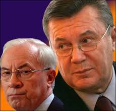 Янукович и Азаров заявили в суд Евросоюза иски против санкций Брюсселя