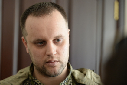 В Донецке мирные жители попросили главаря "ДНР" убраться из города. ВИДЕО