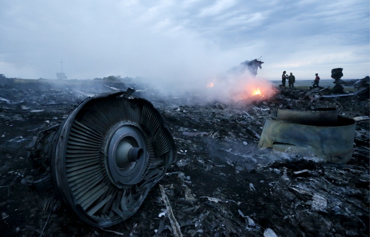 Правительство Украины готово передать расследование трагедии MH17 Нидерландам
