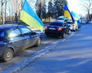 Гаишников в Киевской области подозревают в незаконном составлении протоколов в отношении автомайдановцев