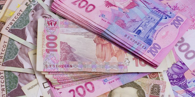 На Закарпатье будут судить работников «Ощадбанка» и «Укрпочты», присвоивших почти 1 млн грн 