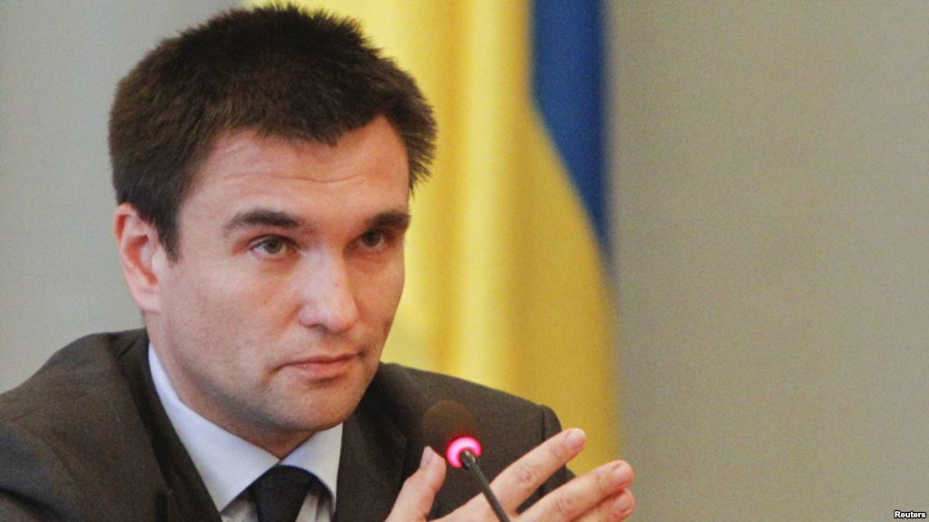 Украина намерена вернуть Донбасс с помощью политики, а не военных действий