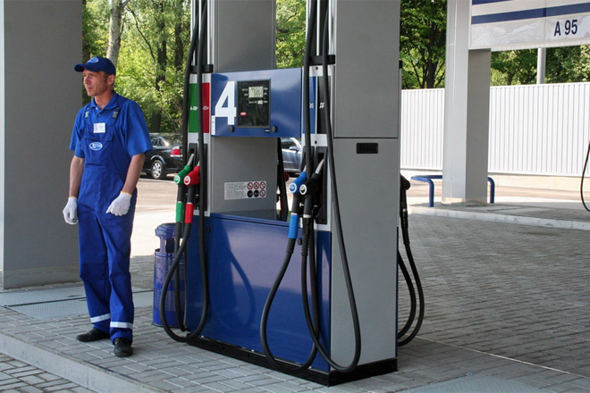 Отныне в Украине запрещено продавать некачественный бензин