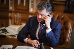 Президент Украины провел телефонный разговор с новоизбранным Президентом Румынии