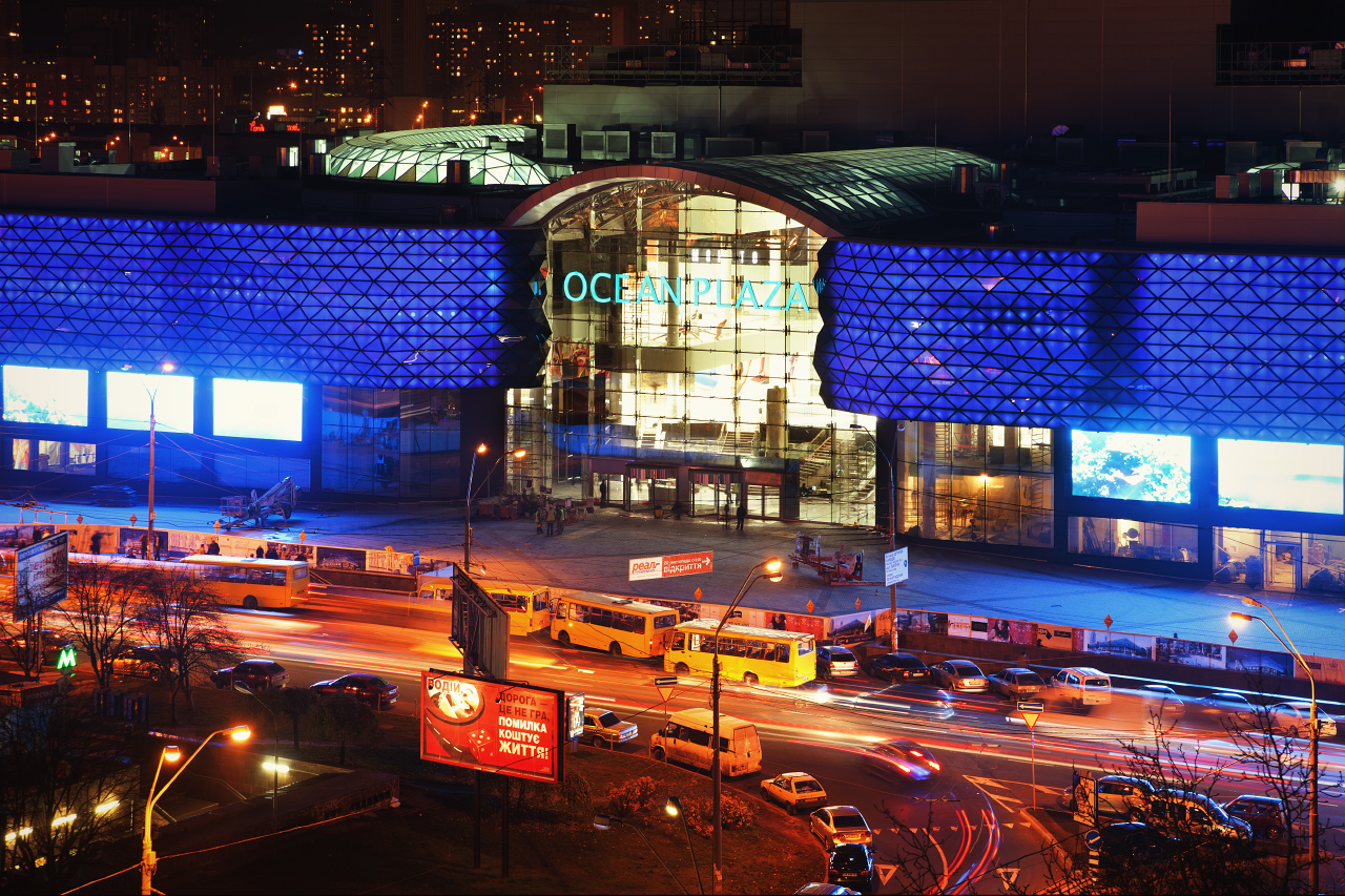 В Киеве "заминировали" ТРЦ "Ocean Plaza"
