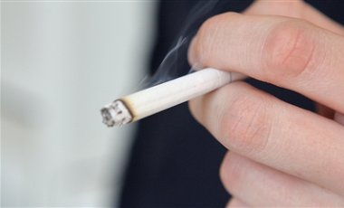 Из-за отказа дать сигарету 16-летний парень убил мужчину
