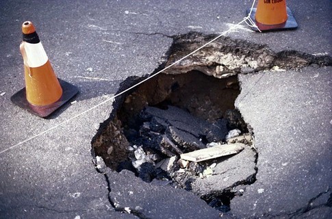 ВСУ: Водитель чужого транспортного средства имеет право на возмещение вреда, причиненного некачественными дорогами