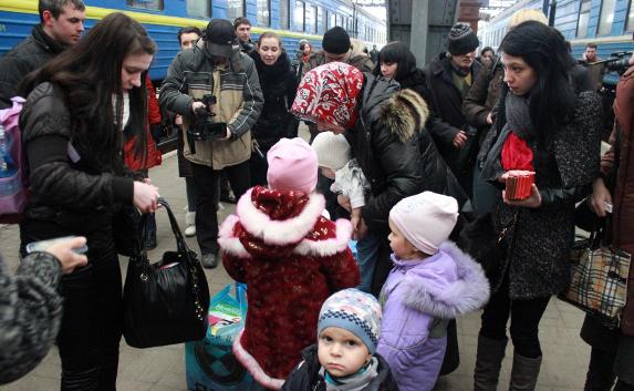 Беженцы из Донбасса смогут эммигрировать в РФ по льготным условиям