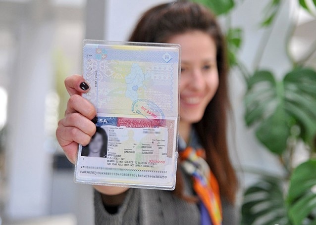 В Болгарии хотят выдавать болгарские визы иностранным туристам в аэропортах и на границах