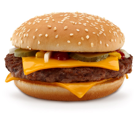 Американца будут судить за поедание чизбургера за рулем