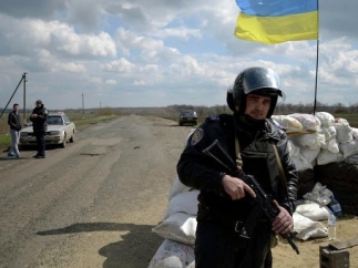 Въезд в Киев будут охранять снайперы