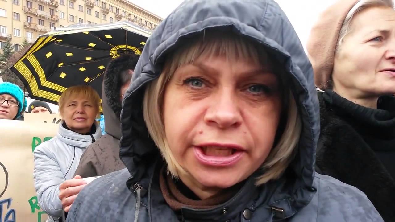 Медсестру, избившую харьковского активиста, приговорили к 1,5 годам ограничения свободы. ВИДЕО