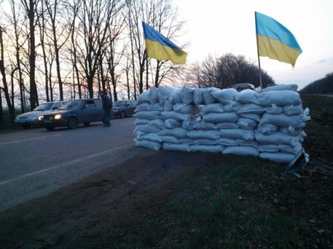 Въезд в Киев будут охранять 8 блокпостов