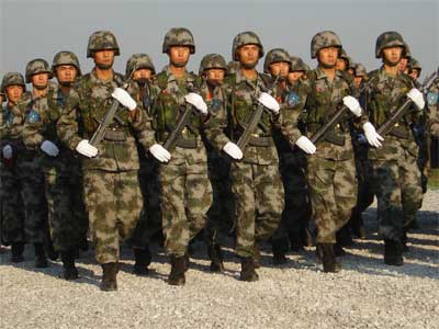 Для китайских военнослужащих установили лимит веса