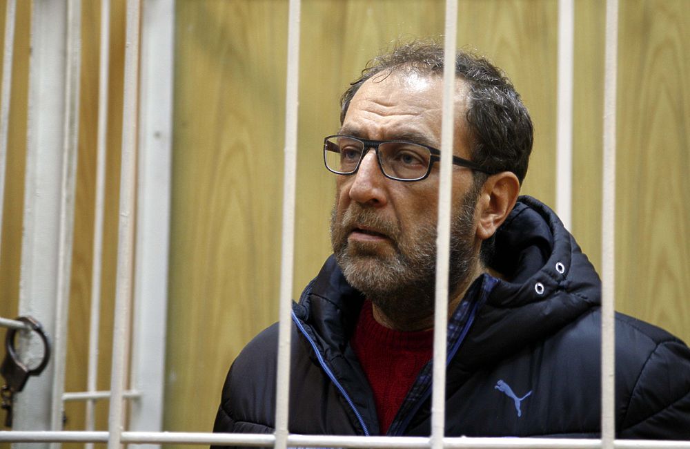 В Москве бизнесмен, отрицавший убийство жены и дочки, не прошел проверку полиграфом