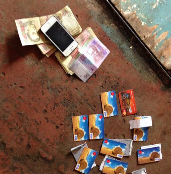 Карточным мошенникам, присвоившим 1,5 млн гривен, грозит до 8 лет тюрьмы