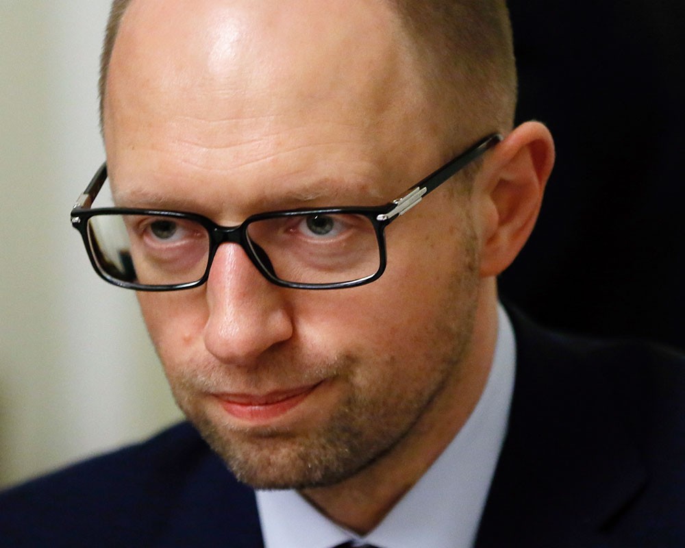 Кабмин поручил провести служебное расследование деятельности Госфининспекции и Юго-Западной железной дороги
