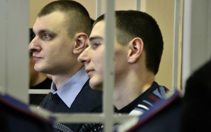 Из-за неутвержденного списка присяжных дело экс-беркутовцев Аброськина и Зинченко перенесено