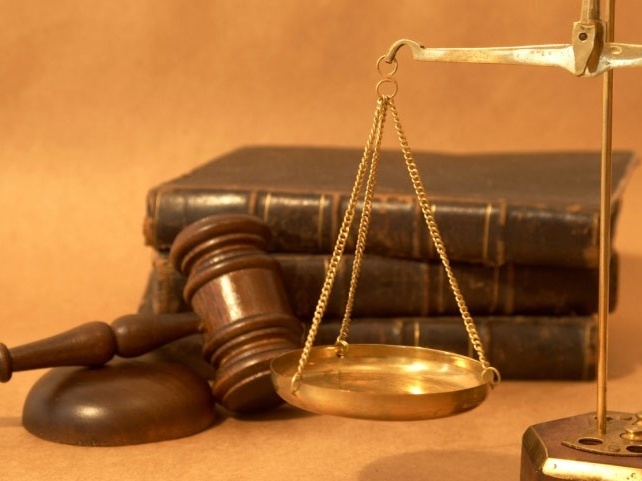 Судья КС: Обвинения оносительно подписания судьями представления  об отмене Конституции 2004 г. надуманы