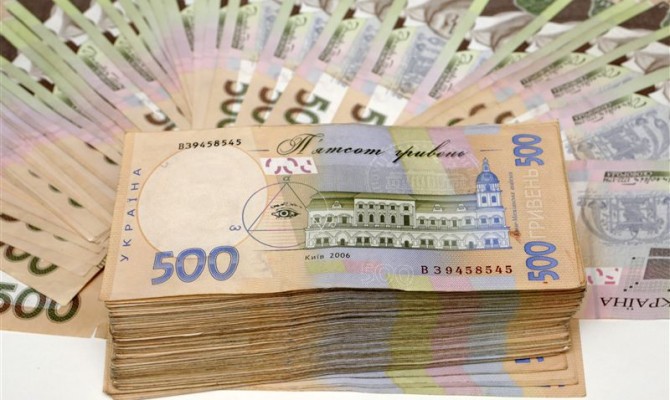 СБУ разоблачила схему вывода государственных денег в "тень"