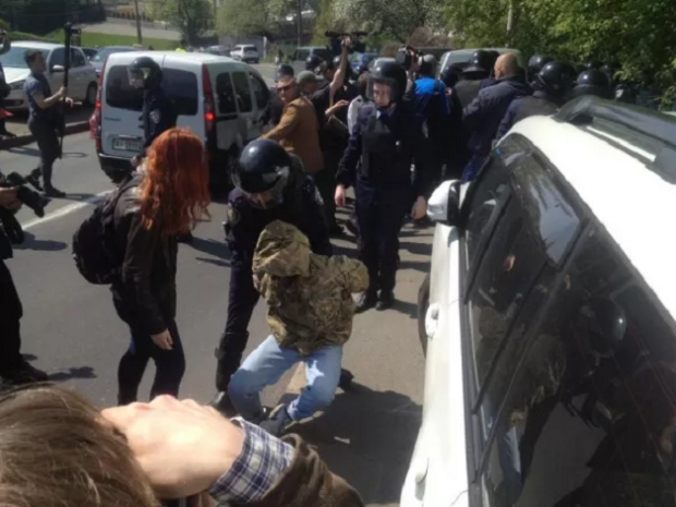 В Киеве арестованы 19 человек за попытку спровоцировать драку на митинге коммунистов 