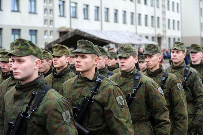 Из-за угрозы со стороны РФ в Литве возобновляется призыв в армию