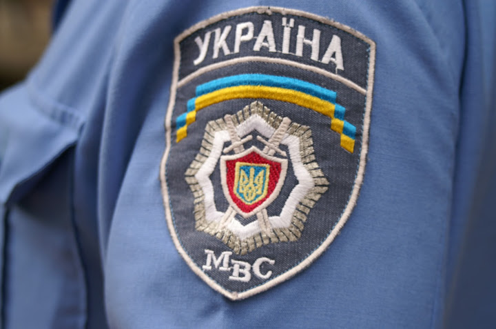 В Киеве милиция расследует взрыв, который унес жизнь человека