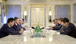 П. Порошенко обсудил с представителем США в ООН имплементацию Минских договоренностей