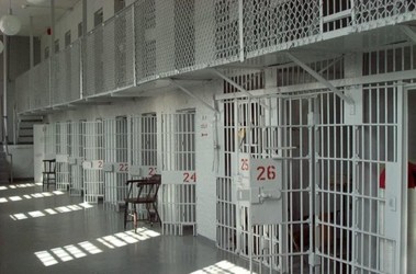 В Минюсте хотят сократить количество тюрем, чтобы построить современные