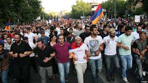 В Ереване не прекращаются протесты против повышения стоимости электроэнергии