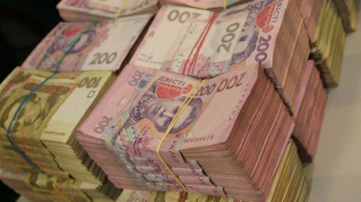 Киевлянин под видом благотворительной помощи для АТО легализовал 200 млн гривен