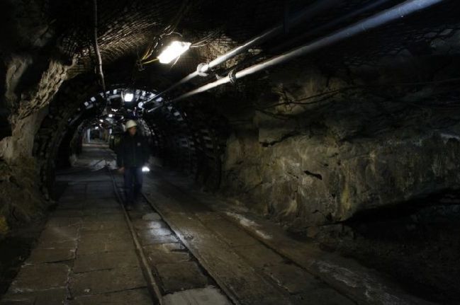 Правительство ликвидировало три убыточные шахты