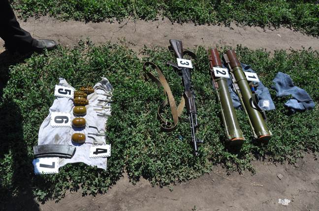 В Днепропетровской области обнаружили тайник с арсеналом боеприпасов и оружия