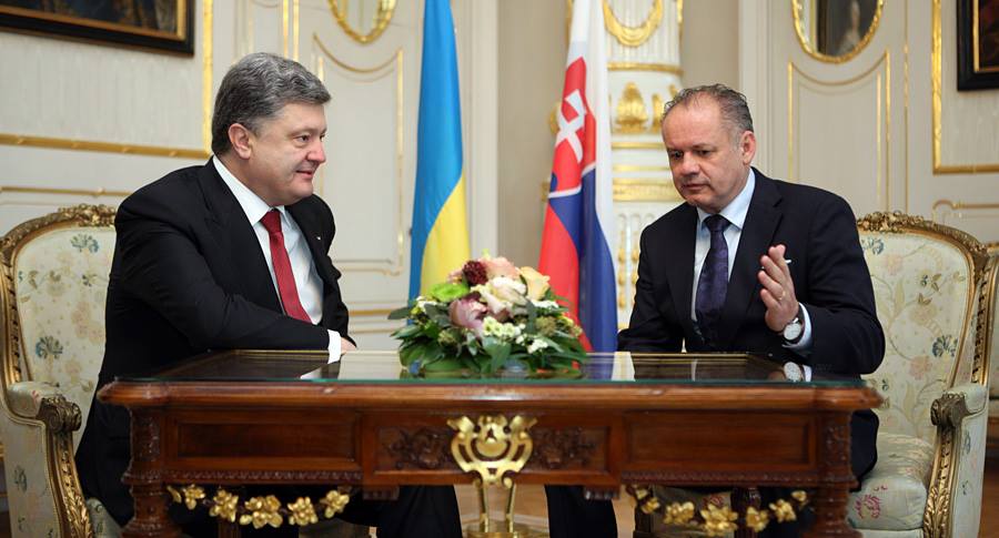 Президент Словакии призвал страны ЕС поддержать Украину