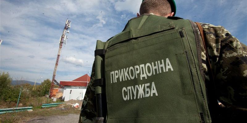 Задержан пограничник, который за деньги пропускал груз на временно оккупированную территорию Донбасса