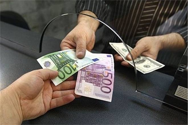 СБУ разоблачила сеть нелегальных пунктов обмена валюты