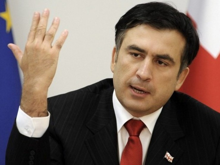 Грузинский суд оставил в силе заочный арест М. Саакашвили