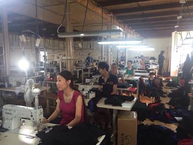 В Одесской области разоблачены 4 подпольных цеха по пошиву брендовой одежды
