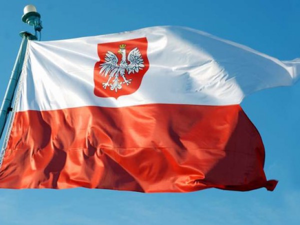 Польша хочет присоединиться к переговорам по конфликту на Донбассе