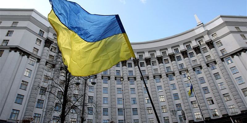 Кабмин урегулировал госрегистрацию лекарств, подлежащих закупке посредством специализированных организаций