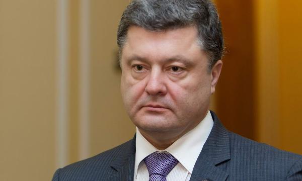 Президент: Судьба конституционных изменений зависит от прогресса в выполнении Минских соглашений 