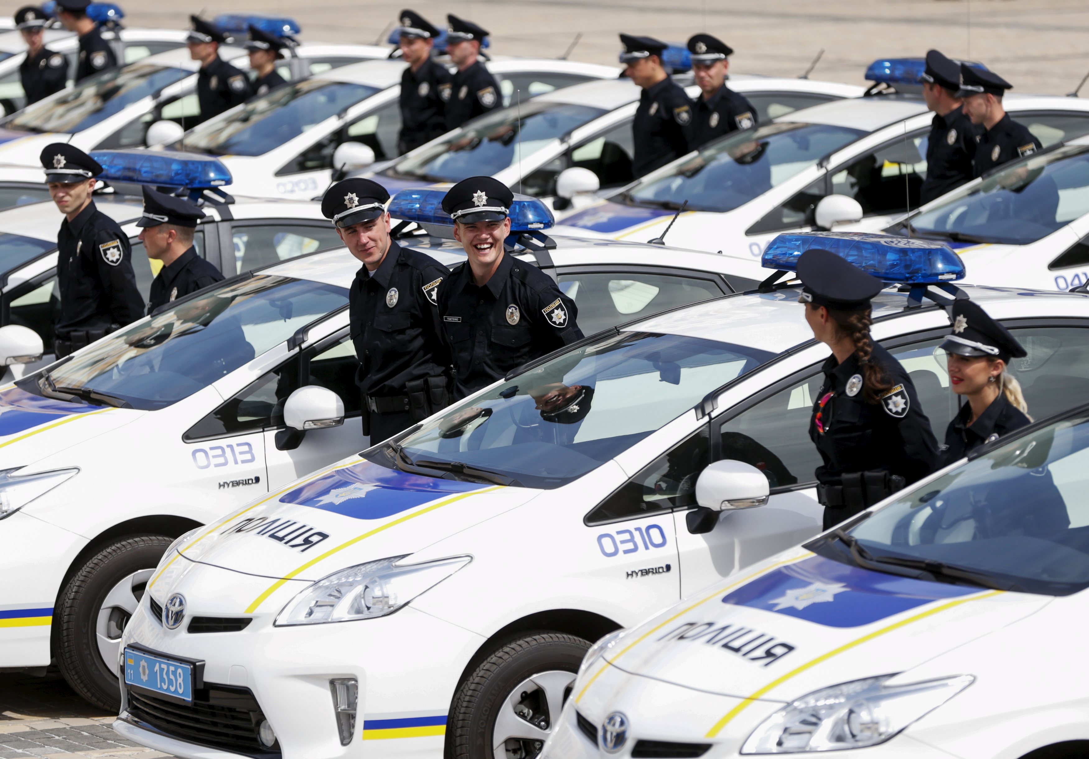 В патрульную полицию Полтавы подали заявления уже более 3000 кандидатов